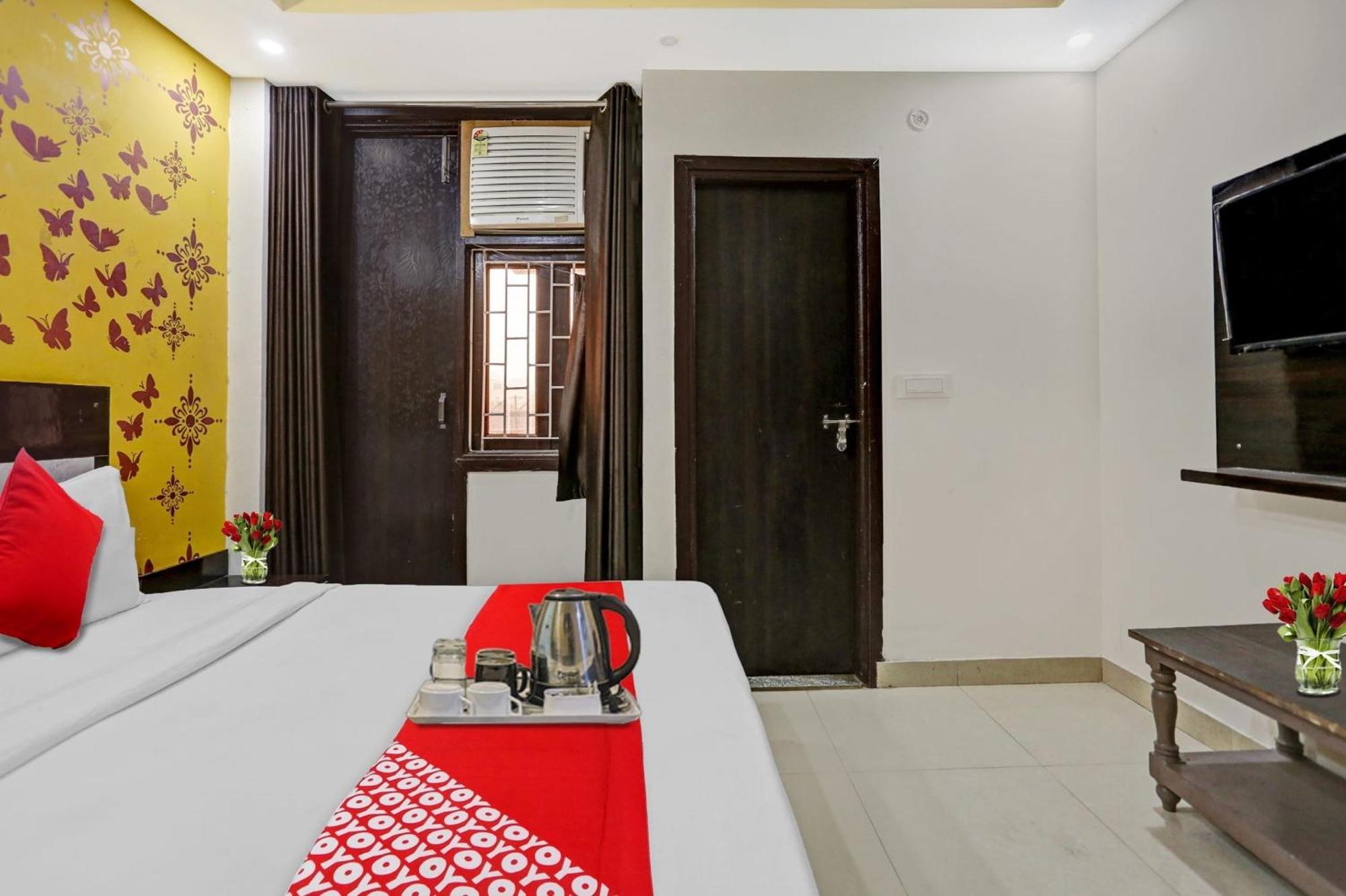 Hotel O Hotel Blue Orchid Νέο Δελχί Εξωτερικό φωτογραφία