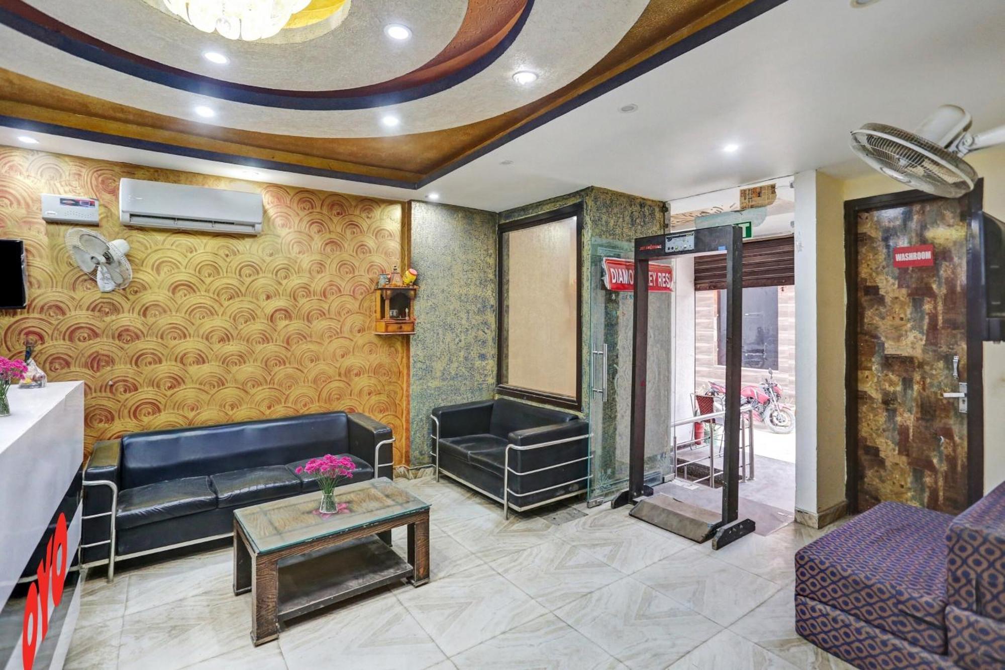 Hotel O Hotel Blue Orchid Νέο Δελχί Εξωτερικό φωτογραφία